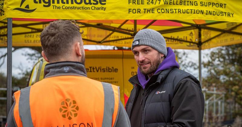 Help for construction workers during mental health awareness session