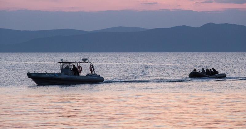 Στο Ρέθυμνο οι 91 μετανάστες μετά από επιχείρηση διάσωσης νότια της Κρήτης Στο Ρέθυμνο οι 91 μετανάστες μετά από επιχείρηση διάσωσης νότια της Κρήτης