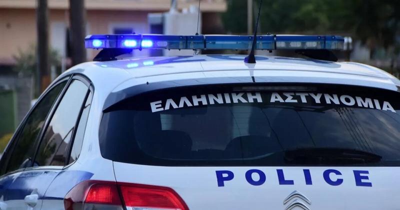 Πάτρα: Στη φυλακή δύο από τους τρεις κατηγορούμενους για ληστείες σε πεζόδρομους Πάτρα: Στη φυλακή δύο από τους τρεις κατηγορούμενους για ληστείες σε πεζόδρομους
