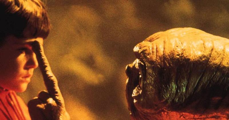 Trevor Laffan: Sorry, if an alien comes to my bedside, I will definitely panic Trevor Laffan: Sorry, if an alien comes to my bedside, I will definitely panic