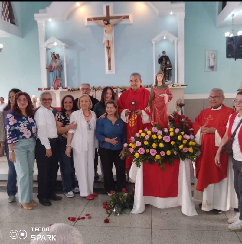 Medicos Católicos presentes en Misa Especial en honor a Santa Lucía mártir