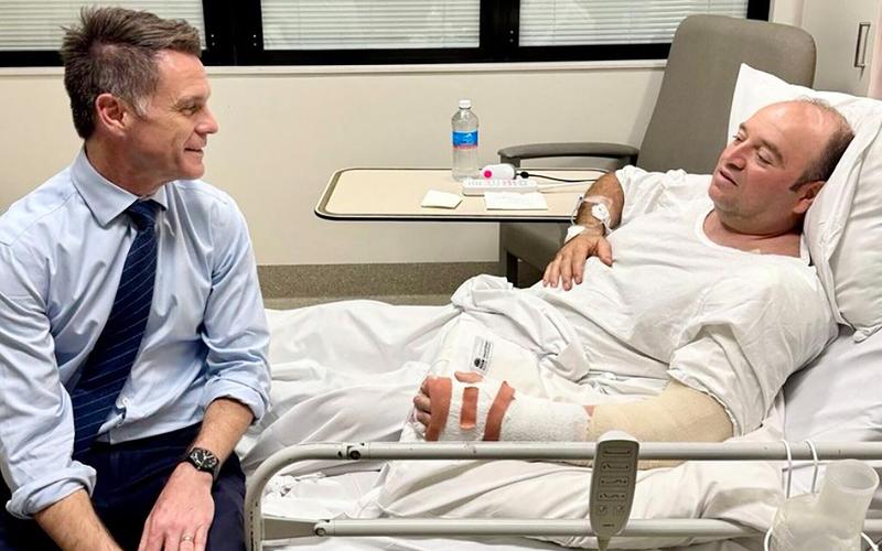 Jewish donors help raise $1.3m for the Muslim man who disarmed a Bondi Beach attacker