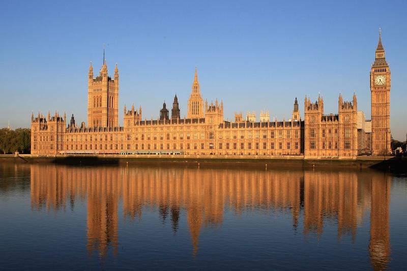 Why leaking can make for good government