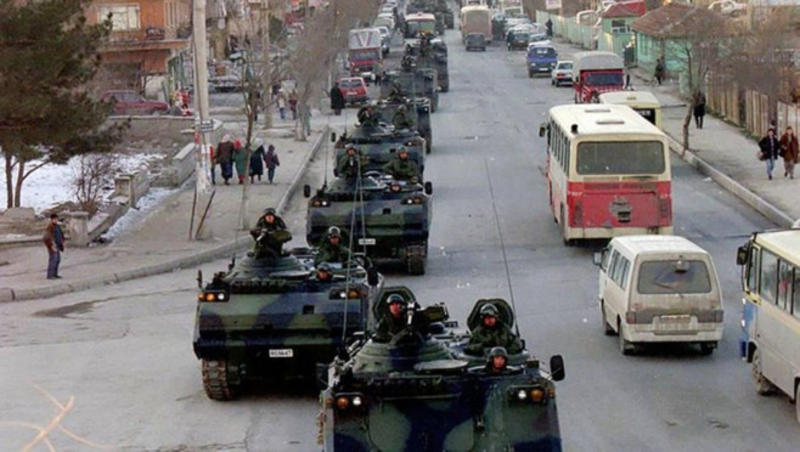 Mehmet Akif Ersoy meselesi... Suç şahsi; ama sistem iki yüzlü Mehmet Akif Ersoy meselesi... Suç şahsi; ama sistem iki yüzlü