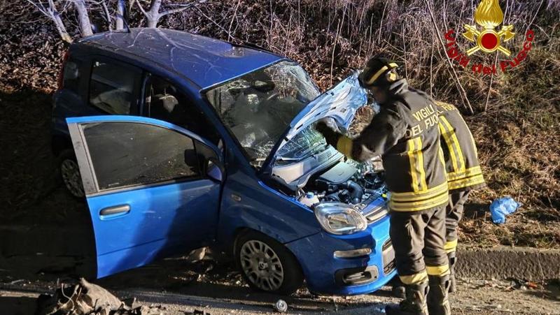 Auto contromano sulla statale, grave un ragazzo di 24 anni
