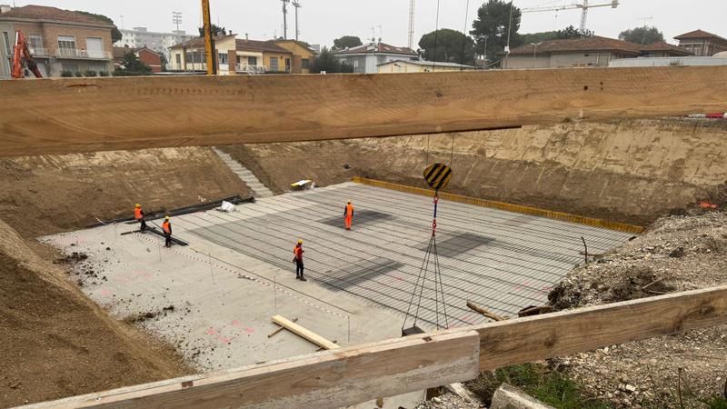 Palazzina emergenza-urgenza, sopralluogo al Santa Croce dopo le polemiche