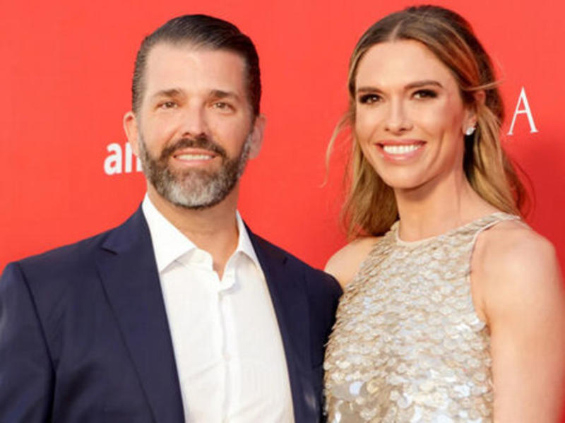 Доналд Тръмп-младши се сгоди за модел с впечатляващо минало Доналд Тръмп-младши се сгоди за модел с впечатляващо минало