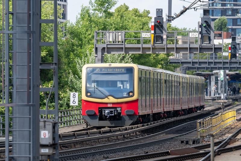 Kaputte Weiche: Auf diesen S-Bahnlinien kommt es zu Verspätungen