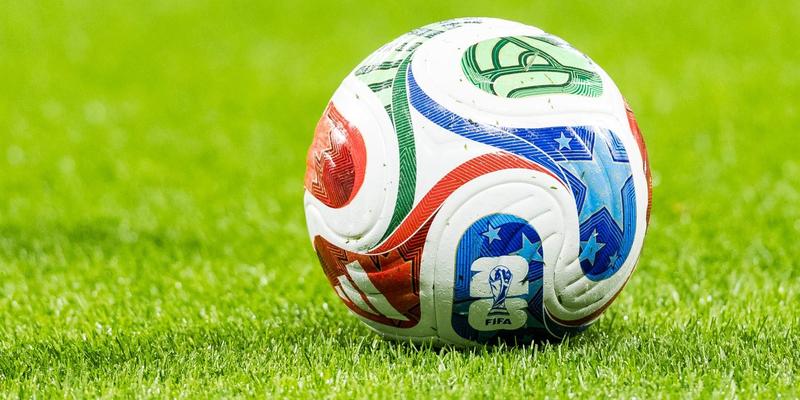 Umstrittene 88: Der schwierige Umgang mit rechten Codes Umstrittene 88: Der schwierige Umgang mit rechten Codes