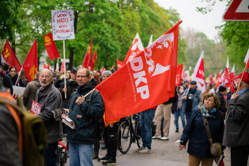 Nach Kündigung durch GLS-Bank: Solidarität mit der DKP