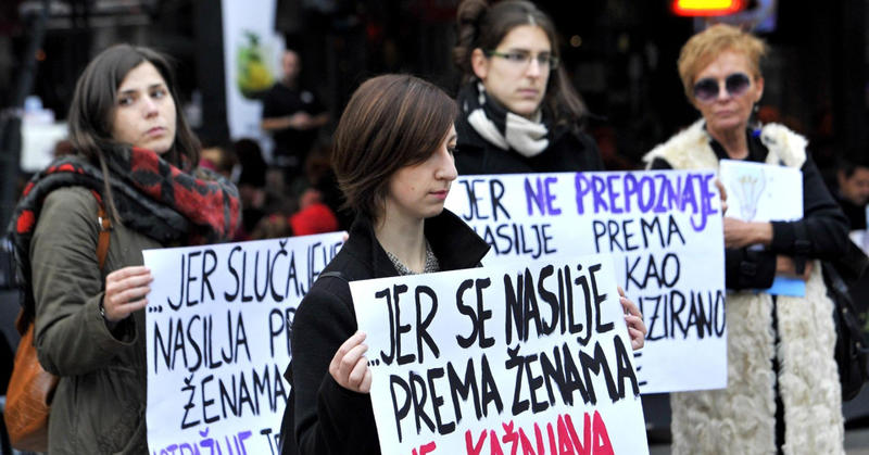 Kad muškarac s 10 prijava za obiteljsko nasilje ubije ženu, jasno je da bi netko morao odgovarati