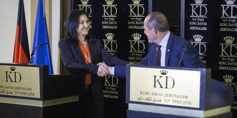 Hightech-Land Israel: Reiche sieht Potenzial für Kooperation Hightech-Land Israel: Reiche sieht Potenzial für Kooperation