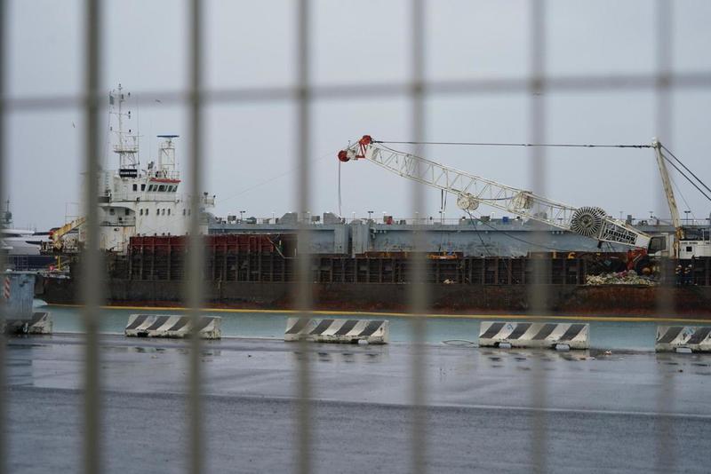 La nave Guang Rong è arrivata al porto di Livorno: così finisce un’emergenza durata quasi un anno
