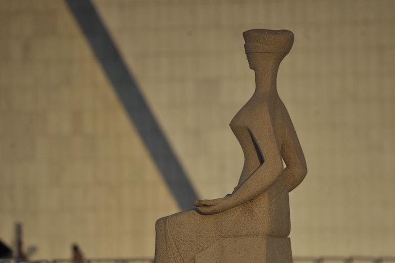 Mais um ano passa e a desconfiança com o Judiciário continua Mais um ano passa e a desconfiança com o Judiciário continua