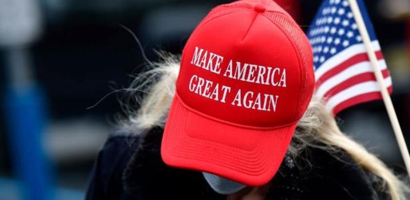 Imigrantes de alta qualificação viram alvo da geração Z de direita nos EUA