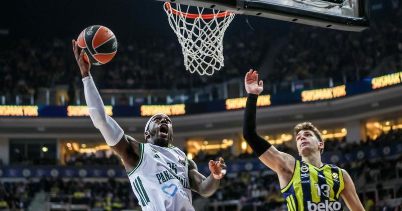 H αλεπού κατάπιε το αλεπουδάκι