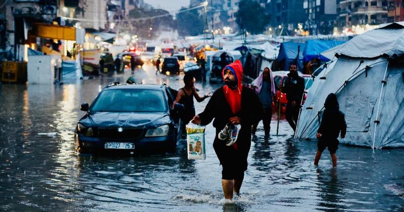 Fresh rains flood streets in war-scarred Gaza Fresh rains flood streets in war-scarred Gaza