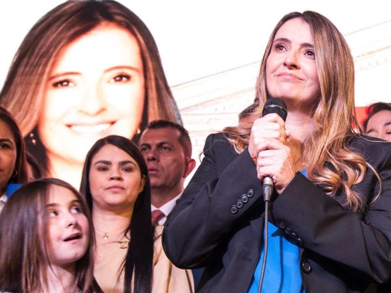 Paloma, la candidata con la que el uribismo juega hacia el centro