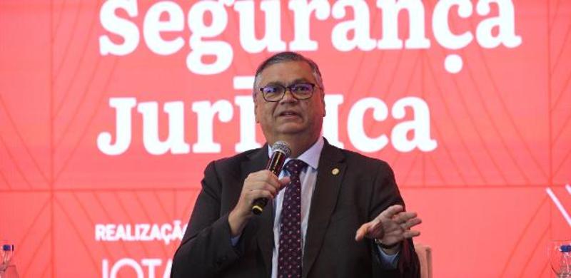 Antônio Doido alvo da PF ajuda a explicar risco de impeachment de Dino