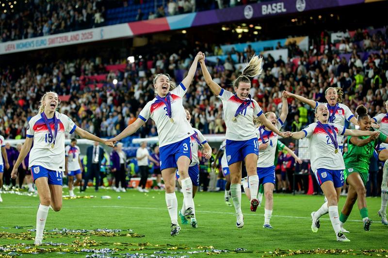 How figures like Joey Barton could fuel a culture of online hostility toward female athletes – new research