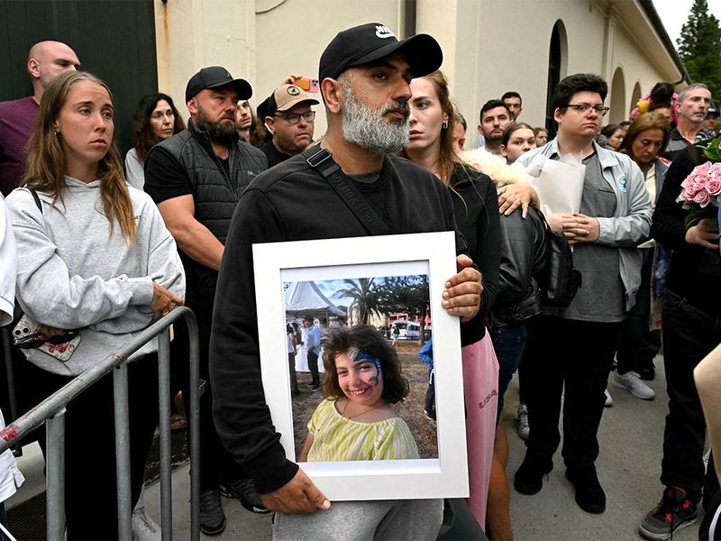 John Robson: Antisemitism is stubborn, vicious and demonic. It shows which side you’re on