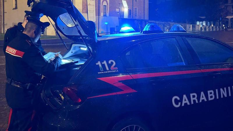 Arluno, via vai sospetto da una casa nelle ore notturne: scoperto mini market della droga. Arrestato 27enne
