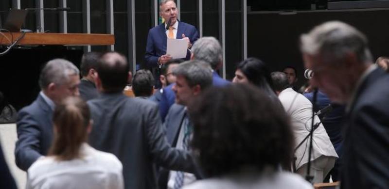 Após operação da PF, 'emenda panetone' de R$ 5 milhões pode ficar para 2026