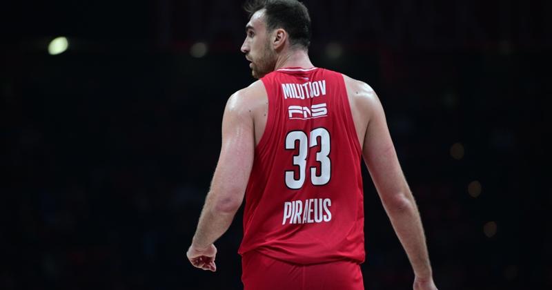 Ολυμπιακός: Και τώρα... τρέχει για να μη χαθεί στο κενό! Ολυμπιακός: Και τώρα... τρέχει για να μη χαθεί στο κενό!