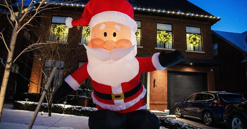 Clark’s crazy chaotic Christmas