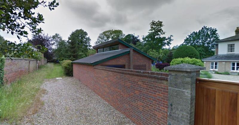 Bid to demolish building to make way for a home gets approved