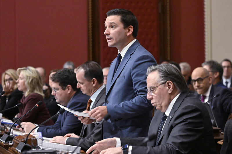 Constitution : pour des échanges constructifs