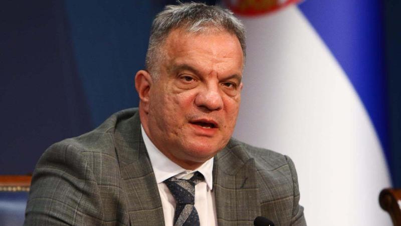 Pitanja ministru prosvete