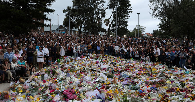 Factbox-What is Islamic State, the group linked to the Bondi Beach attack?