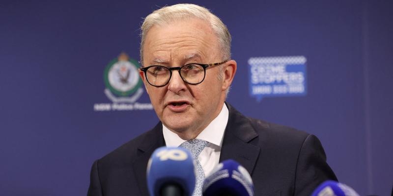 Albanese kündigt schärfere Gesetze gegen antisemitischen Hass an Albanese kündigt schärfere Gesetze gegen antisemitischen Hass an