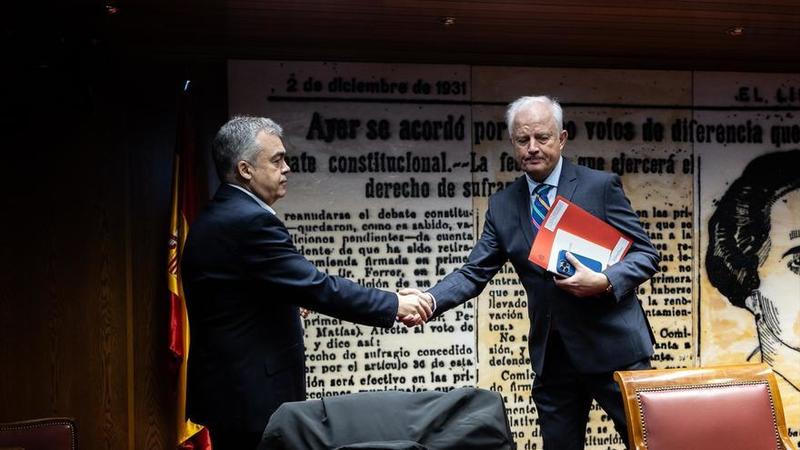 No emergemos entre tanta emergencia No emergemos entre tanta emergencia