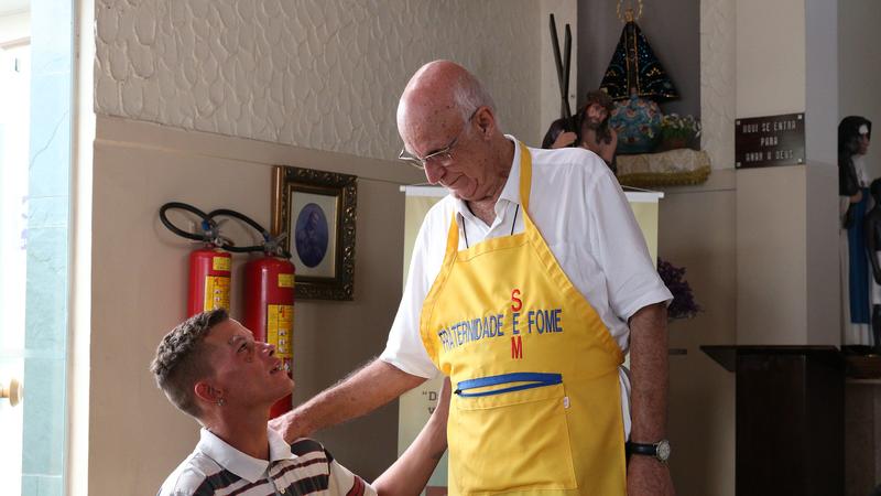 Os acertos e os erros do padre Júlio Lancellotti