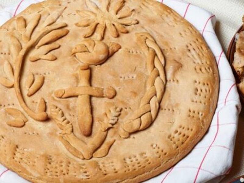 Лесна питка с късмети за Бъдни вечер