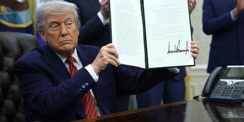 The Coup Matures: the Destruction of the Legislative Process