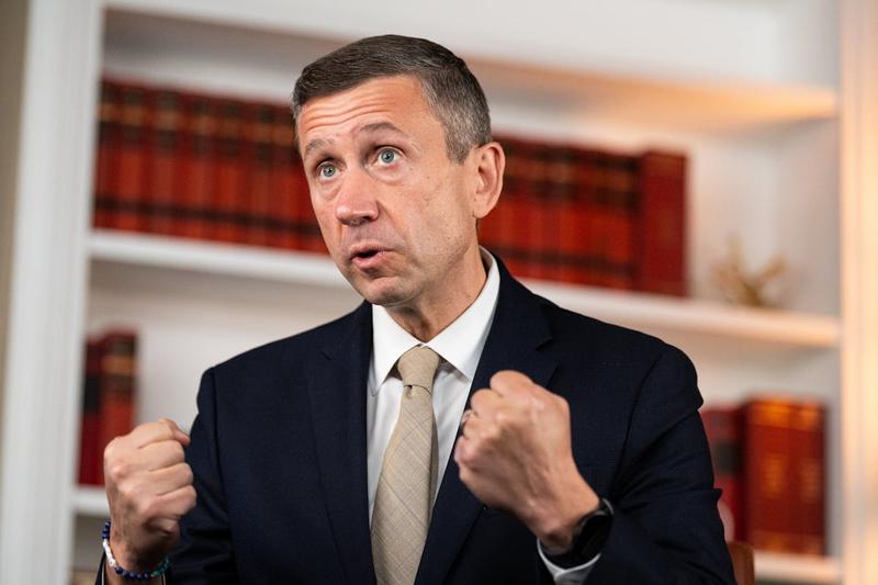 Dem Leaders Decide to Bury Damning Report on Why Trump Won in 2024