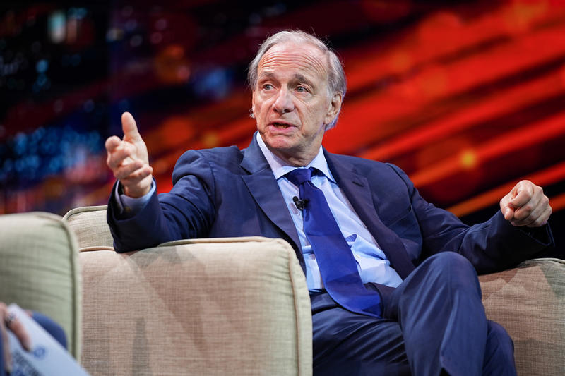 Ray Dalio Joins Billionaires Funding ‘Trump Accounts’ for Children