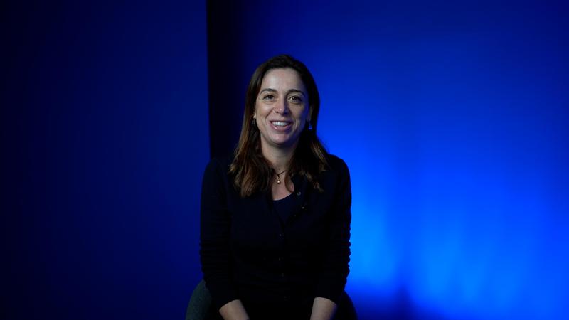 Alessandra Arigò, due figli e un lavoro full time: “Mi hanno licenziata al rientro dalla seconda gravidanza”