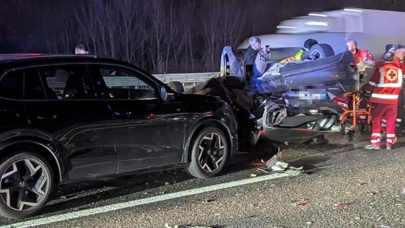 Reggio Emilia, schianto tra sei auto in Autosole