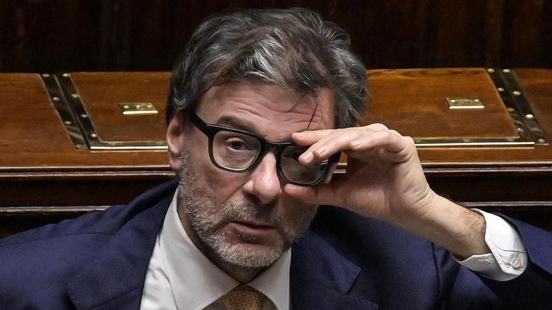 Pensioni, marcia indietro sul riscatto della laurea. Gli effetti del nuovo emendamento alla Manovra