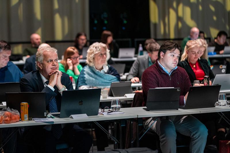 Trist at Frp heller ville markere seg enn å ta ansvar