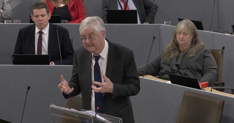 Senedd supports £27bn spending plans amid uneasy compromise