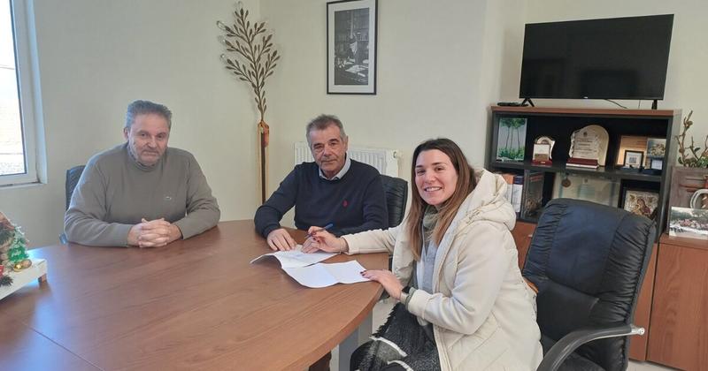 Δήμος Αγίου Βασιλείου: Παραχωρήθηκε η πρώτη δημοτική κατοικία σε εκπαιδευτικό στη Μύρθιο Δήμος Αγίου Βασιλείου: Παραχωρήθηκε η πρώτη δημοτική κατοικία σε εκπαιδευτικό στη Μύρθιο