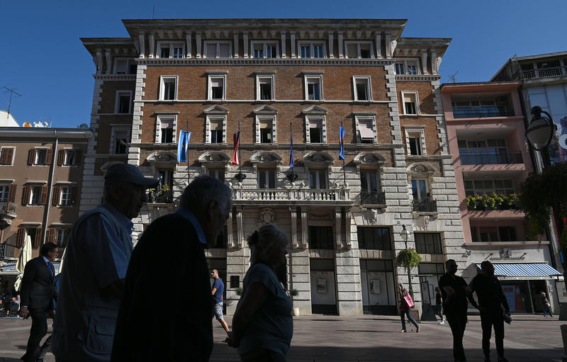 Vrijeme čestitanja Vrijeme čestitanja