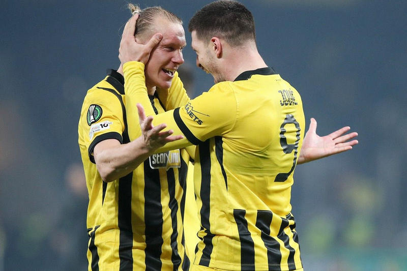 ΑΕΚ; Ποια ΑΕΚ; Αυτοί είναι οι Peaky Blinders ΑΕΚ; Ποια ΑΕΚ; Αυτοί είναι οι Peaky Blinders