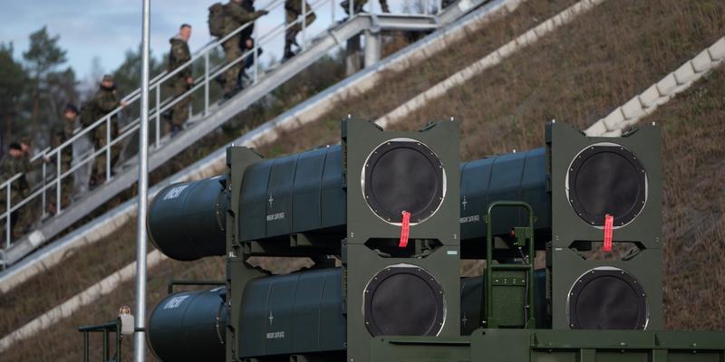 Israel unterzeichnet weiteren Vertrag mit Deutschland über Raketenabwehr Israel unterzeichnet weiteren Vertrag mit Deutschland über Raketenabwehr