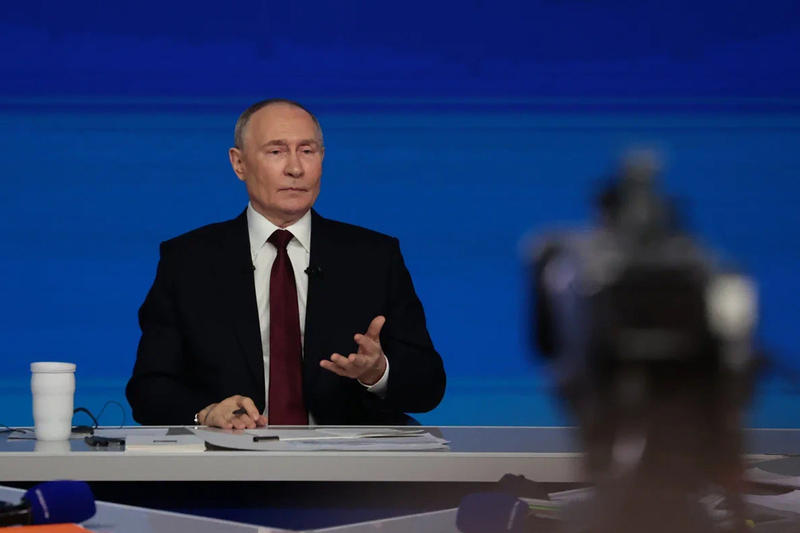 Итоги «Итогов года с Путиным»: жесткие условия мира на Украине, цели утильсбора, конкуренция мессенджеров и секретное оружие Кремля